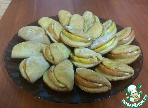 Творожное печенье с яблоком