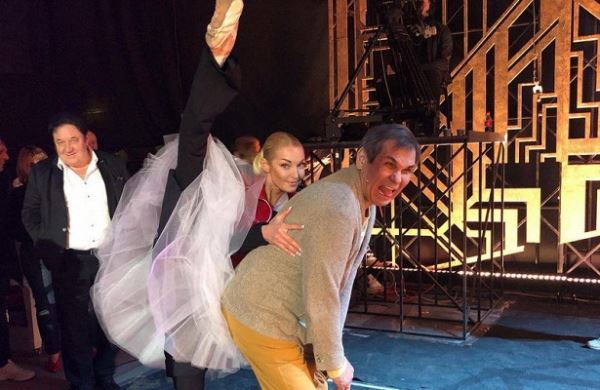 <br />
Бари Алибасов выступит в балете с Анастасией Волочковой<br />
