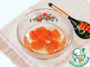 Пасха с абрикосовым соусом и карамелью